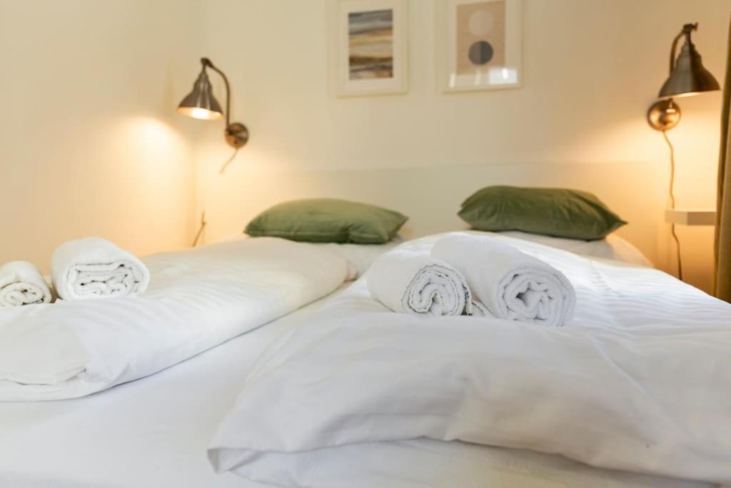 Savoir-Vivre In Unserer Zentralen Balkonwohnung เวียนนา ภายนอก รูปภาพ